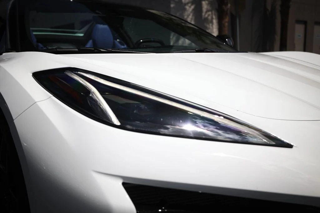 Used 2026 Arctic White Chevrolet Z06 image 14