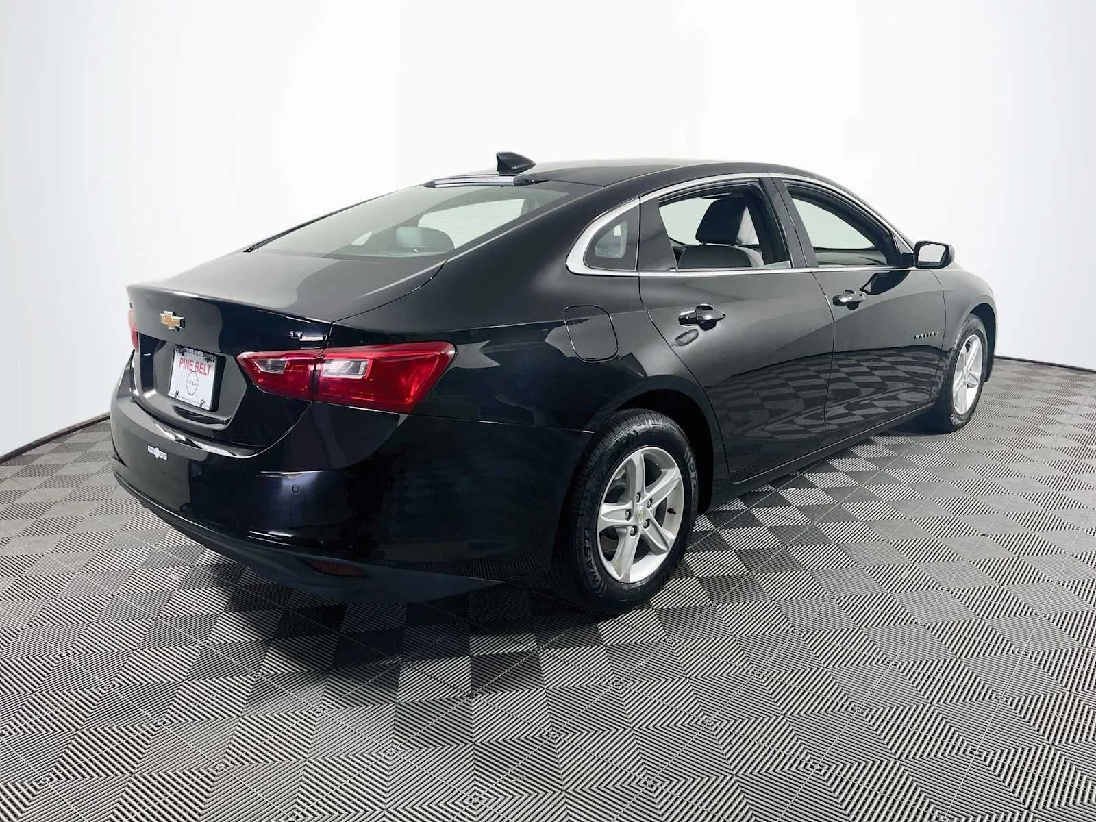 Used 2024 Mosaic Black Metallic Chevrolet LT image 4