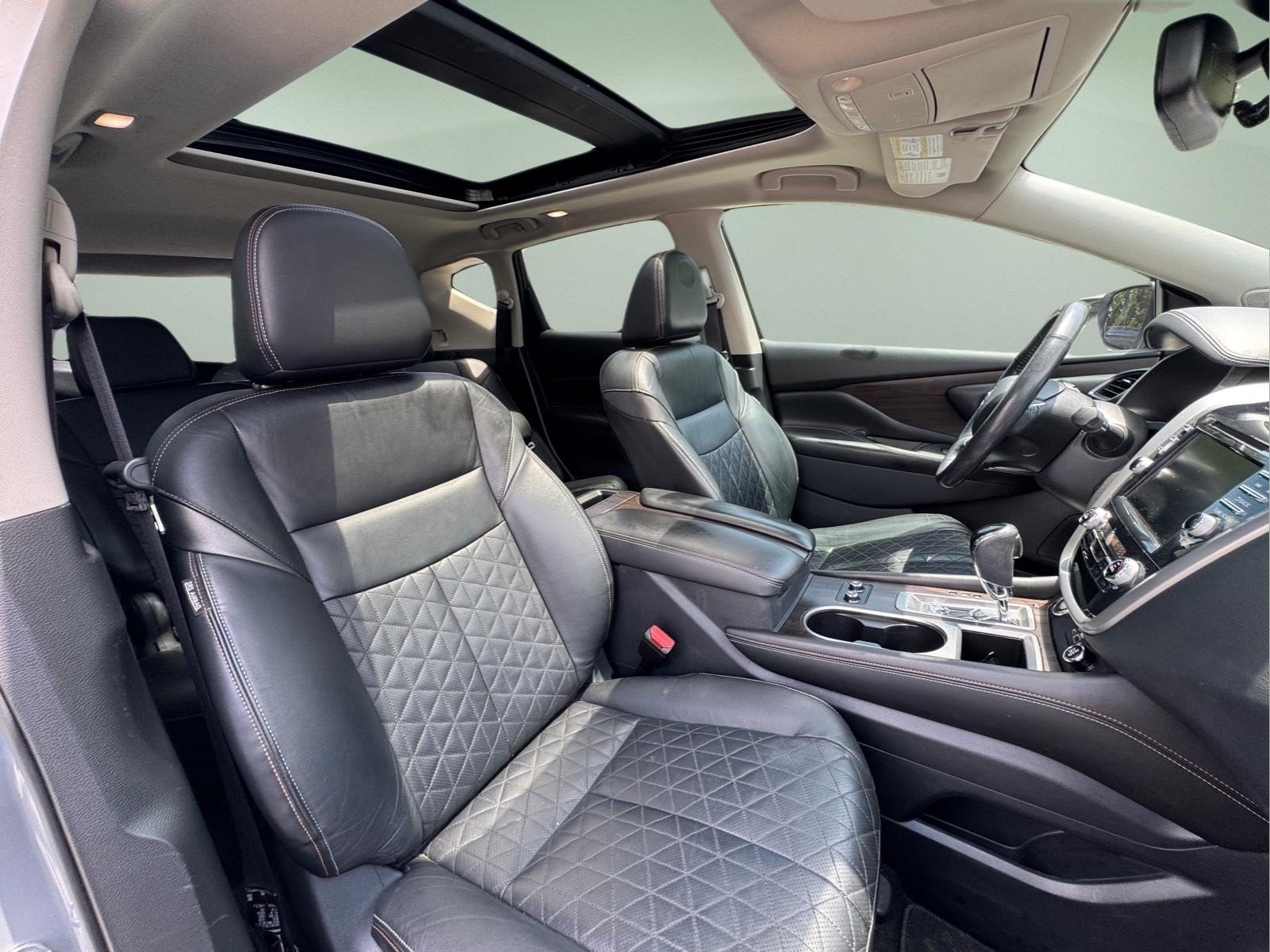 Used 2022 Boulder Gray Pearl Nissan Platinum image 18