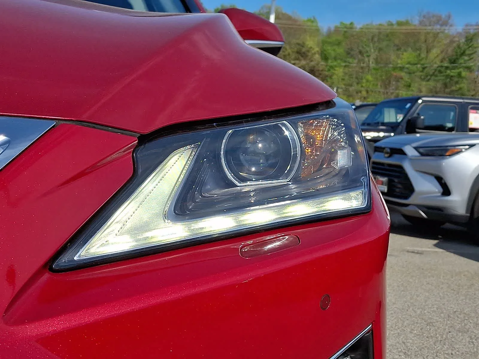 Used 2016 Matador Red Mica Lexus  image 10