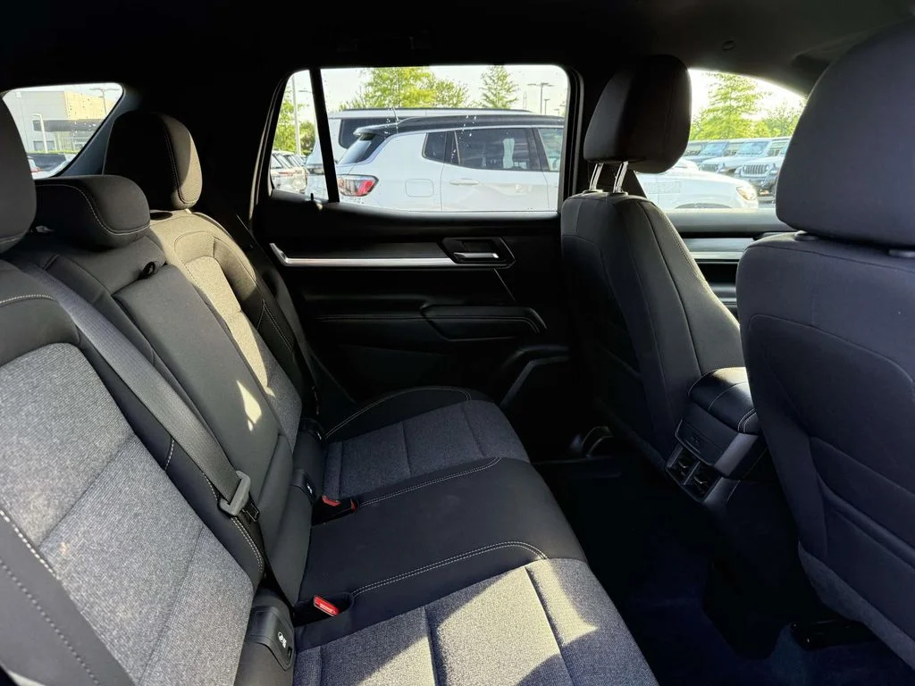 Used 2026 White GMC Elevation image 15