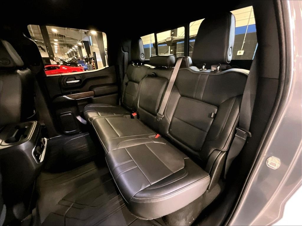 Used 2022 Gray Chevrolet High Country image 15