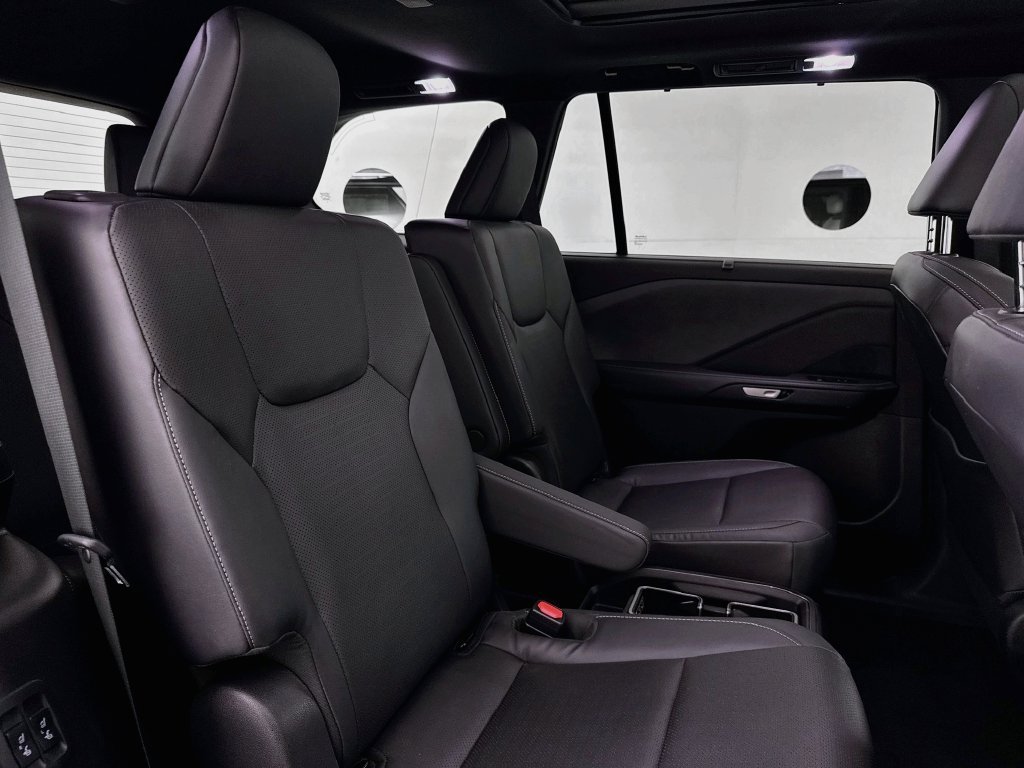Used 2024 Black Lexus 350 Premium image 29