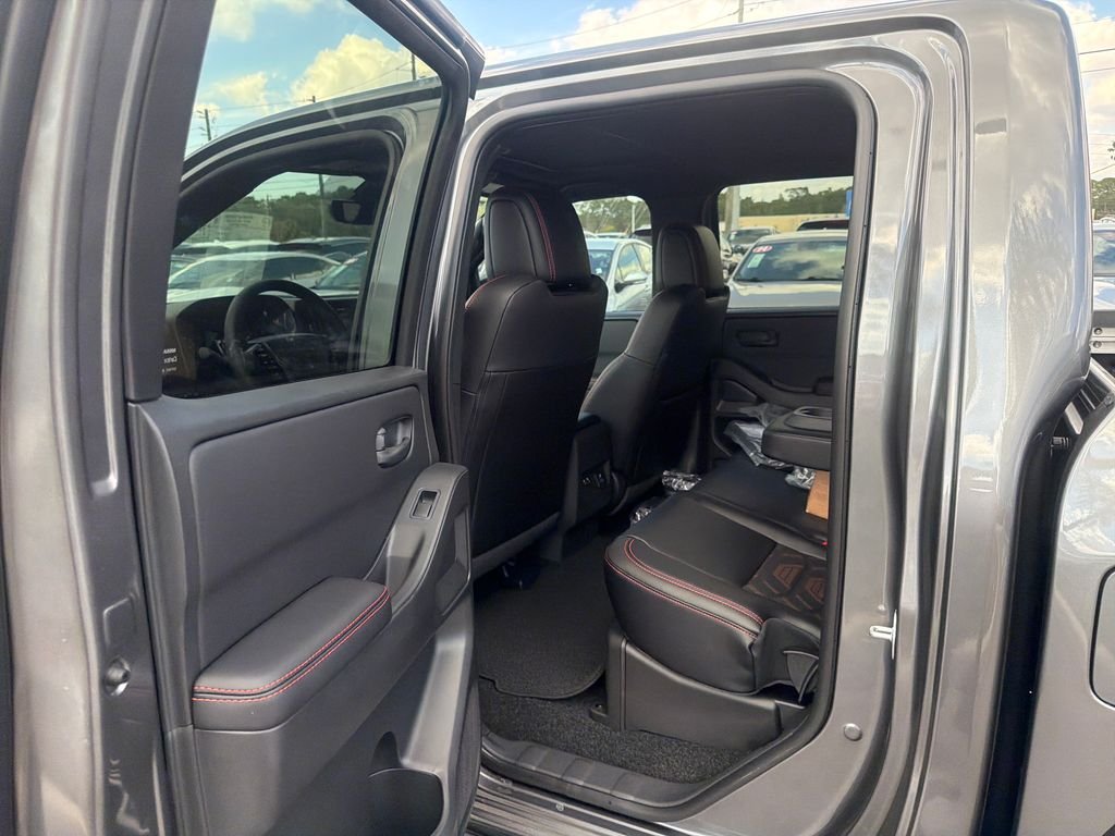 New 2026 Nissan Frontier PRO-4X 4D Crew Cab