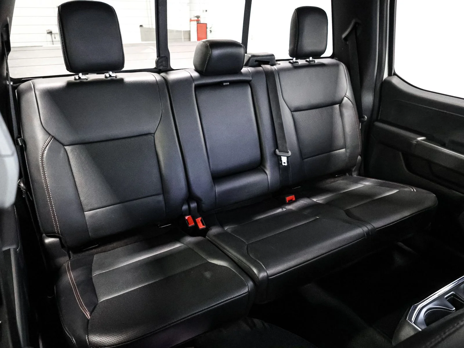 2023 Ford F-150 Lariat - Photo 25
