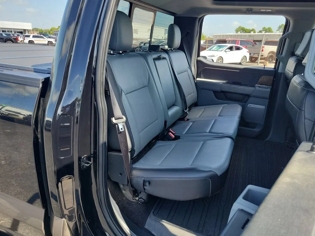 Used 2022 Black Ford LARIAT image 28