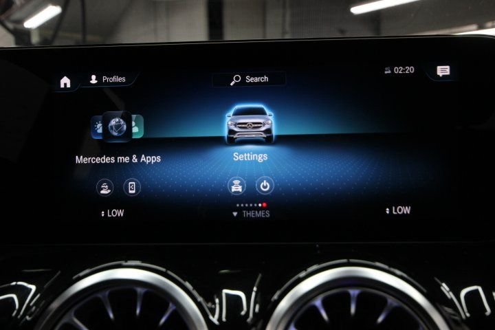Used 2022 Black Mercedes-Benz GLA 250 image 27