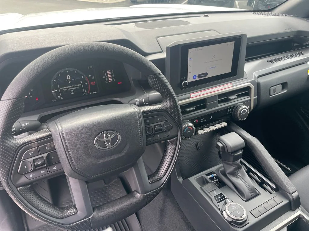 New 2026 Ice Cap Toyota  SR5 image 18