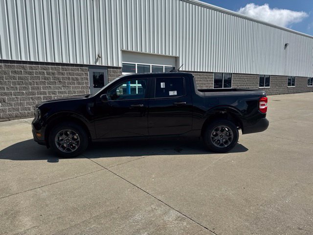 New 2026 Shadow Black Ford XLT image 38