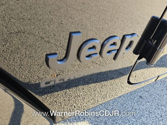 New 2025 Black Clear-Coat Exterior Paint Jeep Sport S image 17