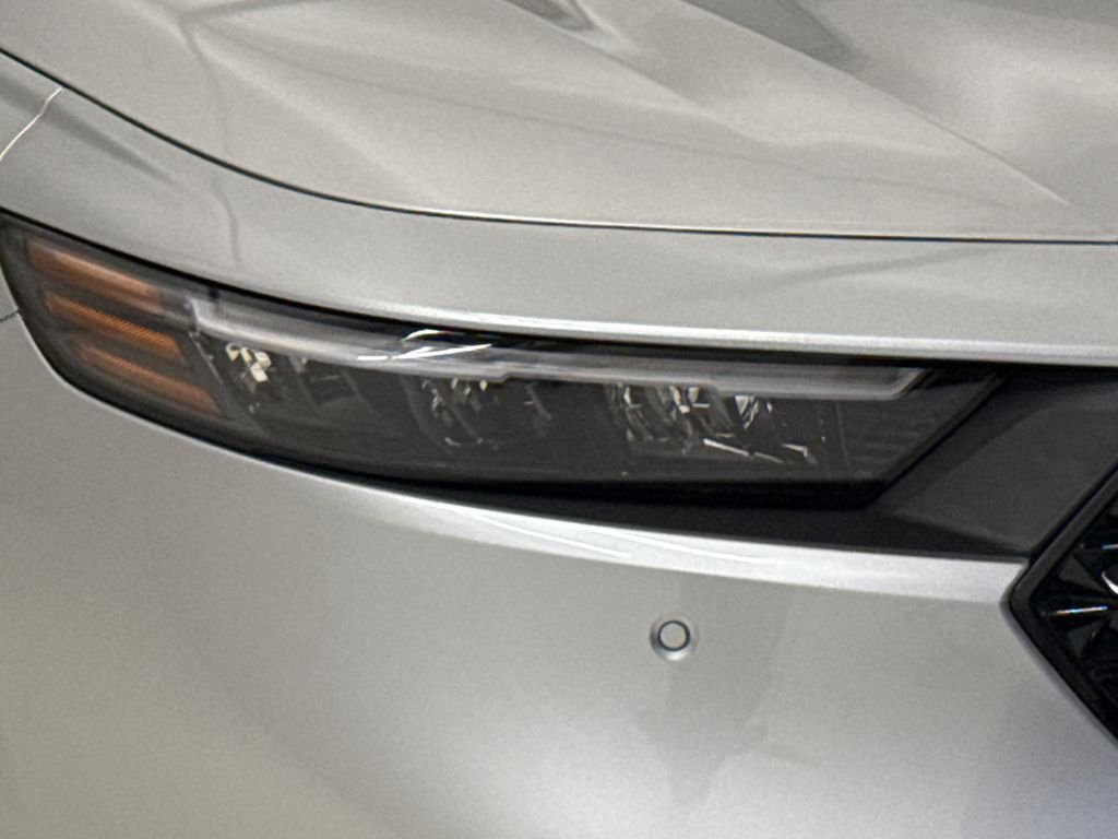 New 2026 Solar Silver Metallic Honda EX-L image 5
