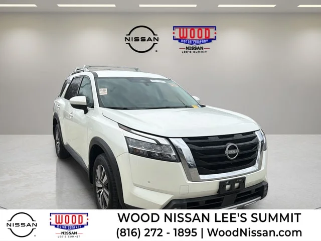 2024 Nissan Pathfinder SL