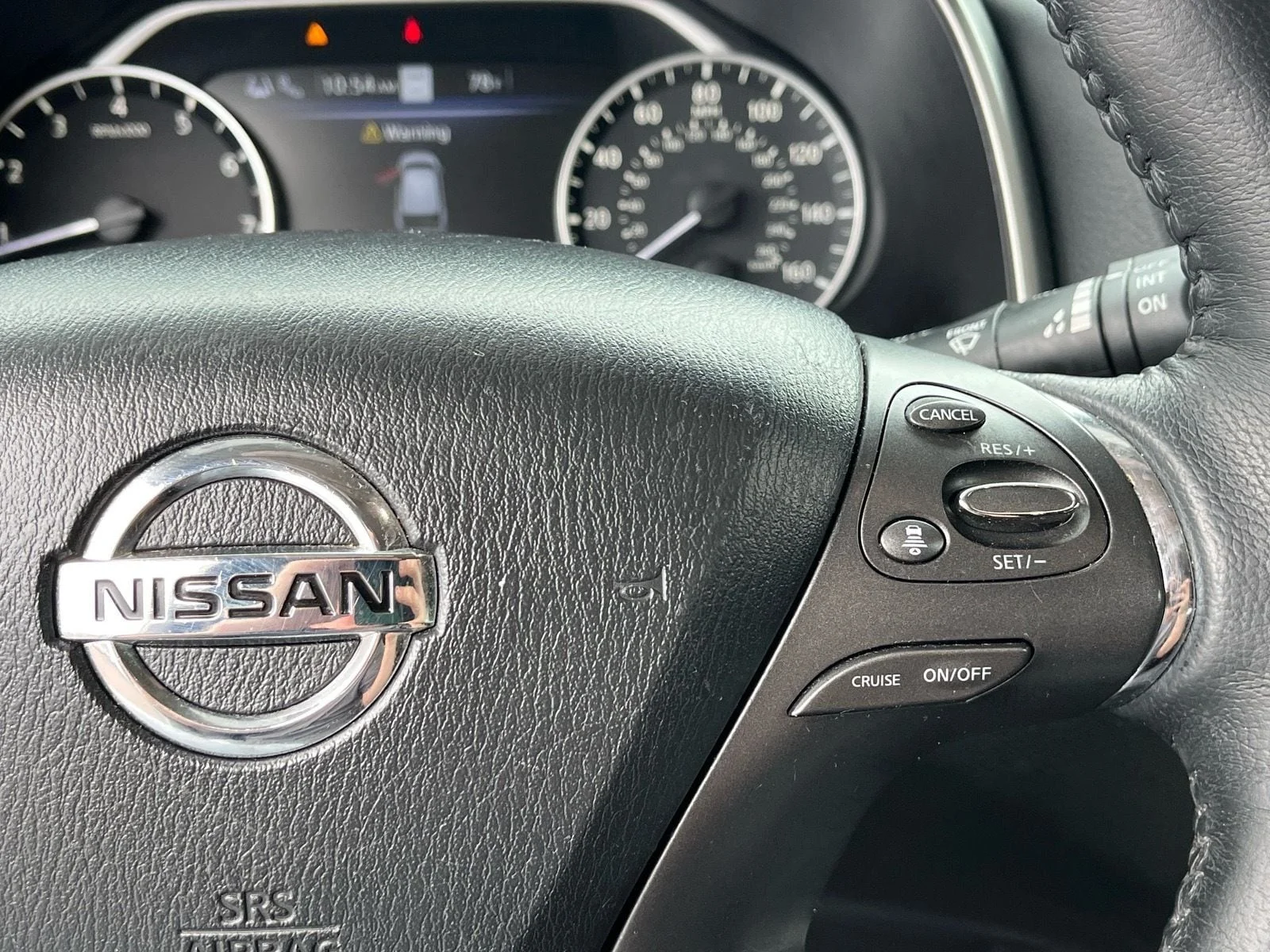 Used 2019 Pearl White Tricoat Nissan SL image 19