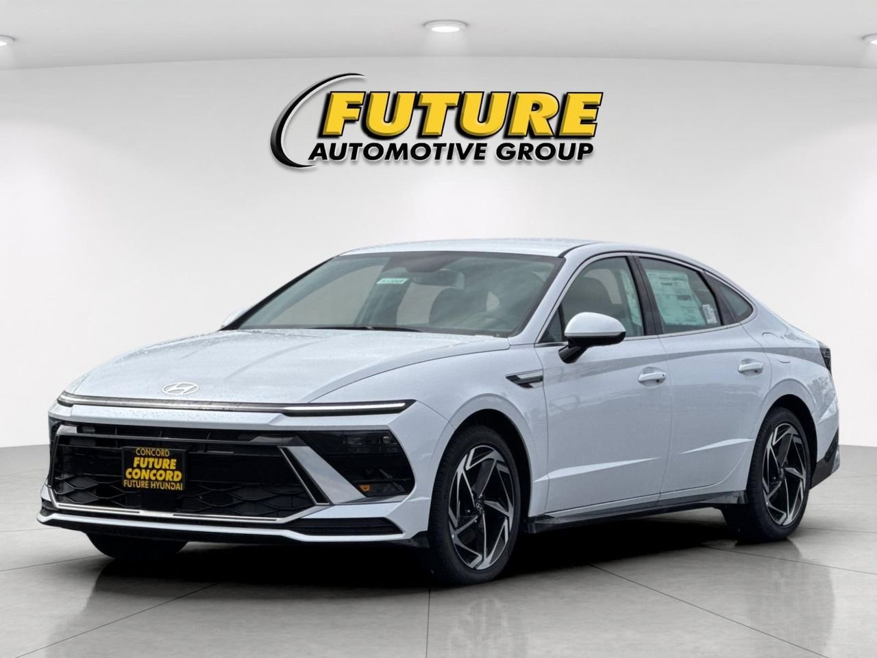 New 2026 White Hyundai SEL Sport image 7