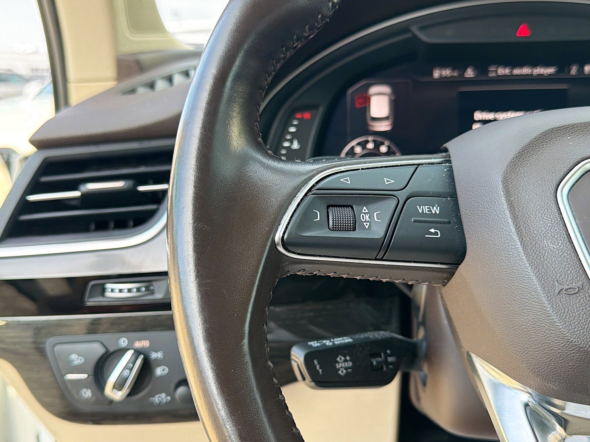 Used 2019 Glacier White Audi Premium Plus image 36