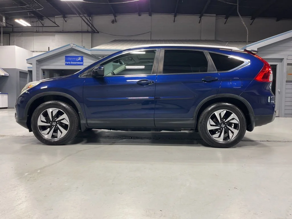 Certified Used 2016 Obsidian Blue Pearl Honda Touring image 4