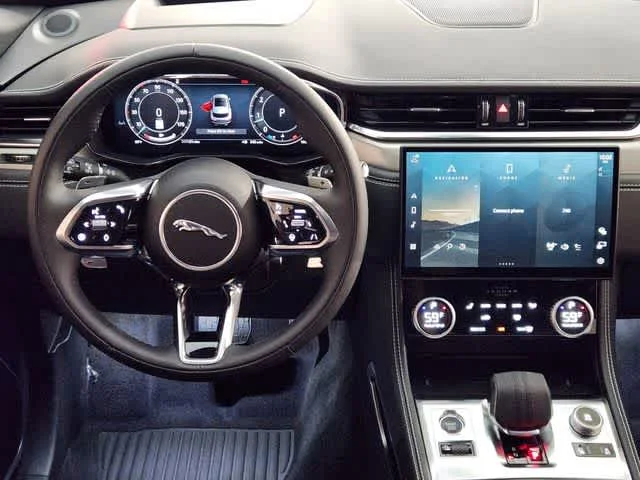 2026 Jaguar F-Pace R-Dynamic S - Photo 47