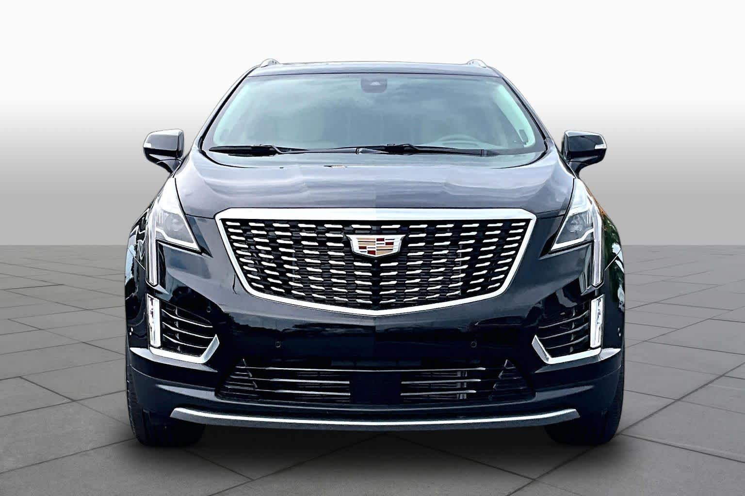 Pre-Owned 2023 Cadillac XT5 FWD Premium Luxury