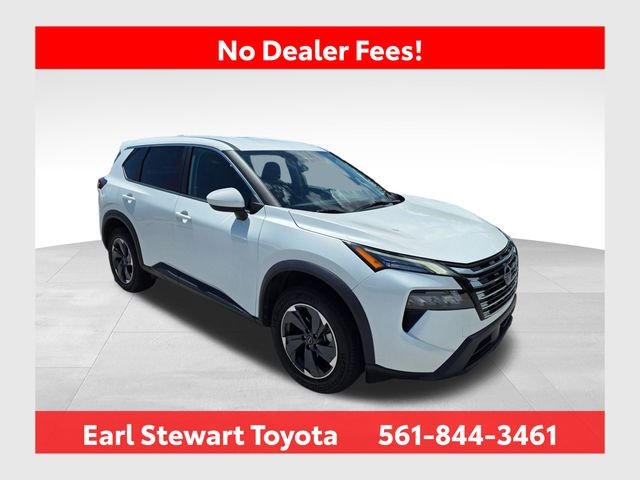 Used 2024 White Nissan SV image 1