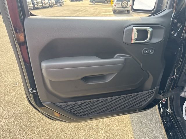 New 2026 Black Clear-Coat Exterior Paint Jeep Sport image 12