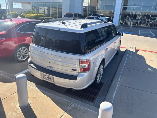 Used 2016 White Ford SEL image 5