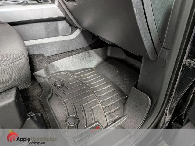 Used 2018 Black Ford XLT image 33