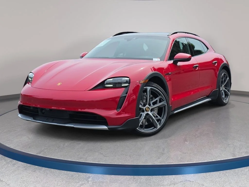 2024 Porsche Taycan 4S Cross Turismo's photo
