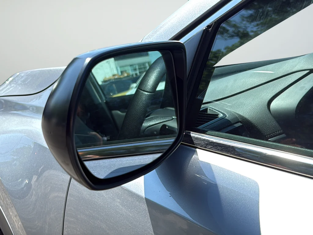 Used 2020 Silver Honda LX image 21