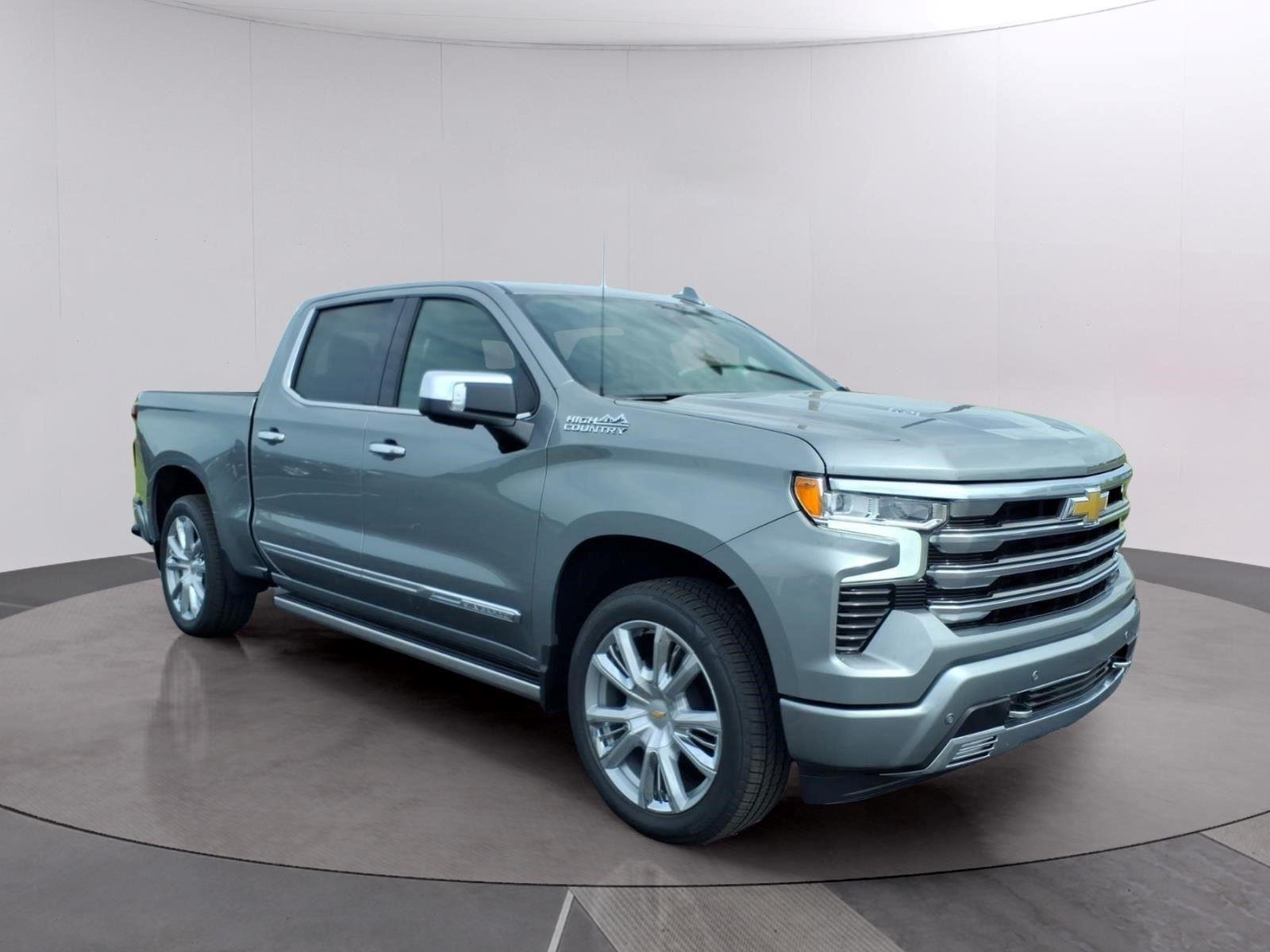 New 2026 Sterling Gray Metallic Chevrolet High Country image 7