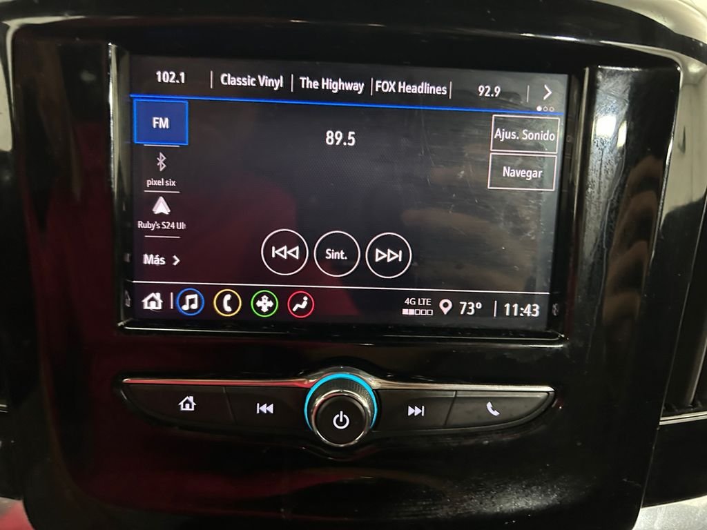 Used 2023 Green Chevrolet LT image 11