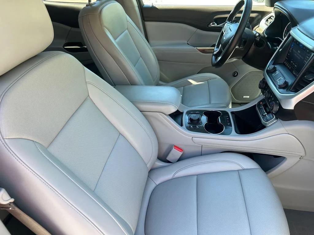 Used 2023 Summit White GMC SLT image 13