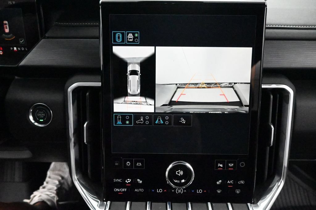 New 2026 Sterling Metallic GMC Elevation image 16