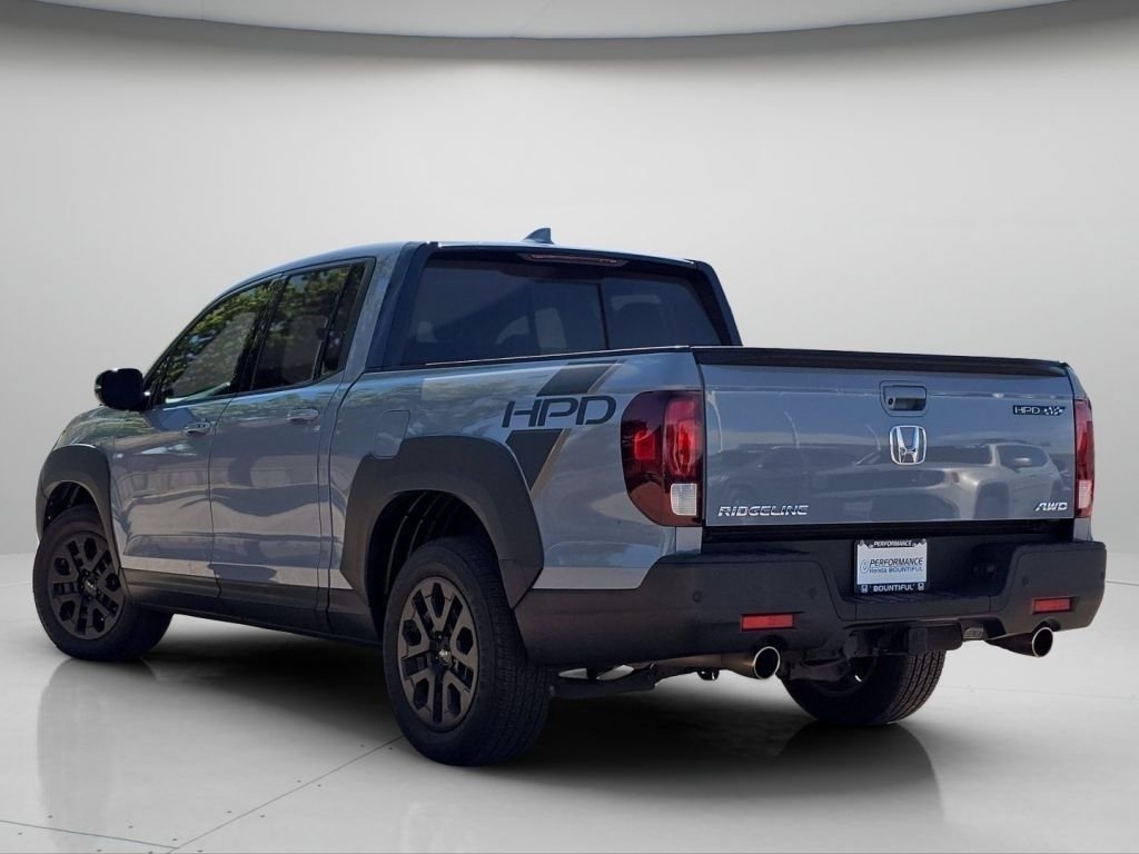 Used 2022 Gray Honda Black Edition image 25