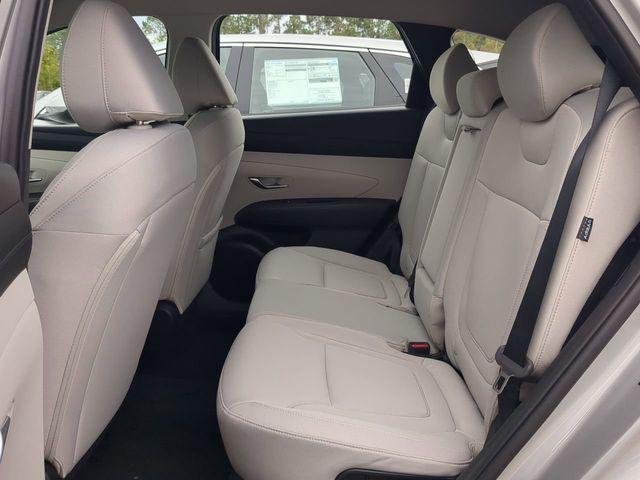 New 2025 Silver Hyundai SE FWD image 14