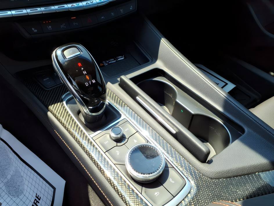Used 2021 Rift Metallic Cadillac V-Series image 23