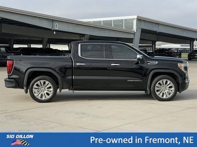 Used 2020 Onyx Black GMC Denali image 3