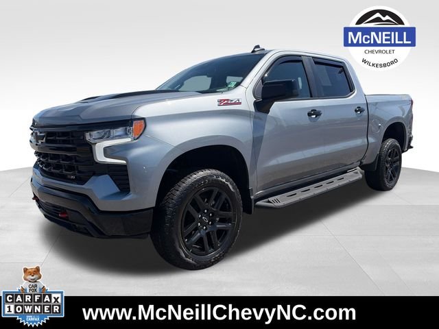 Used 2025 Gray Chevrolet LT Trail Boss image 3