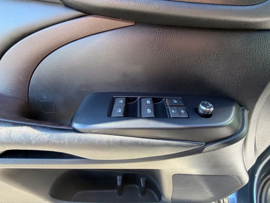 Used 2019 Blue Toyota LE Plus image 15