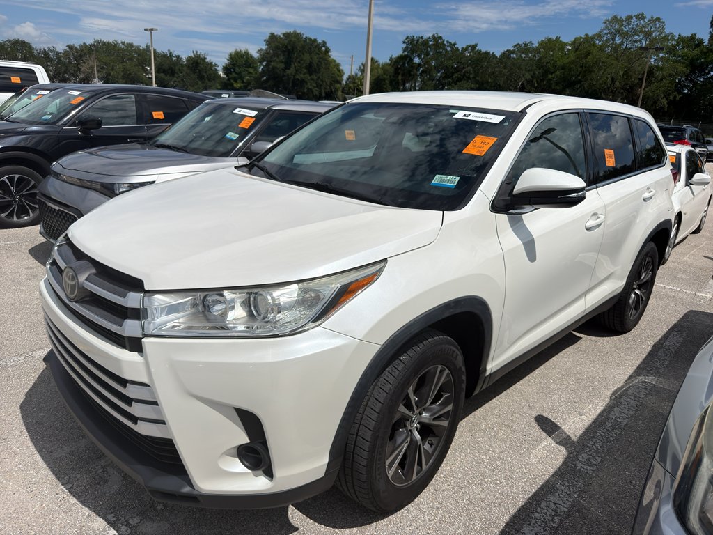 Used 2019 Blizzard Pearl Toyota LE image 2