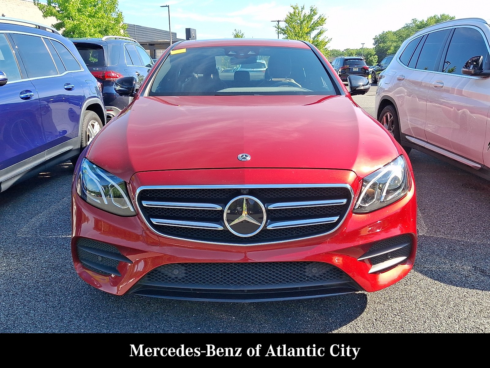 Used 2020 designo Cardinal Red Metallic Mercedes-Benz 4MATIC® image 2