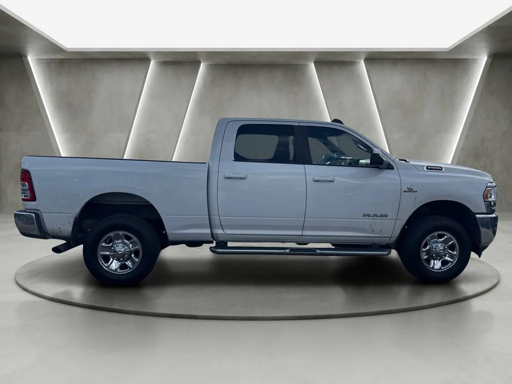 Used 2022 White Ram Big Horn image 8