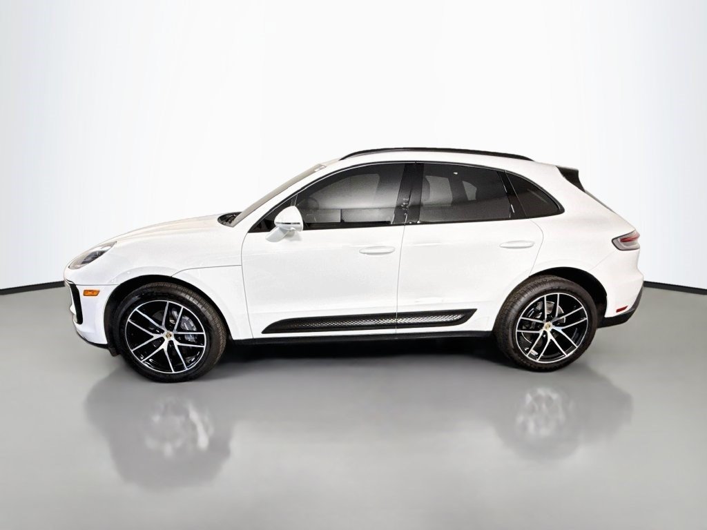 Used 2024 White Porsche Base image 4