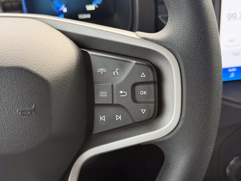 Used 2025 Blue Ford Base image 17