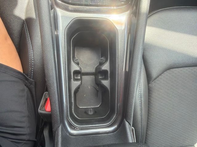 Used 2024 Blue Jeep Latitude image 37