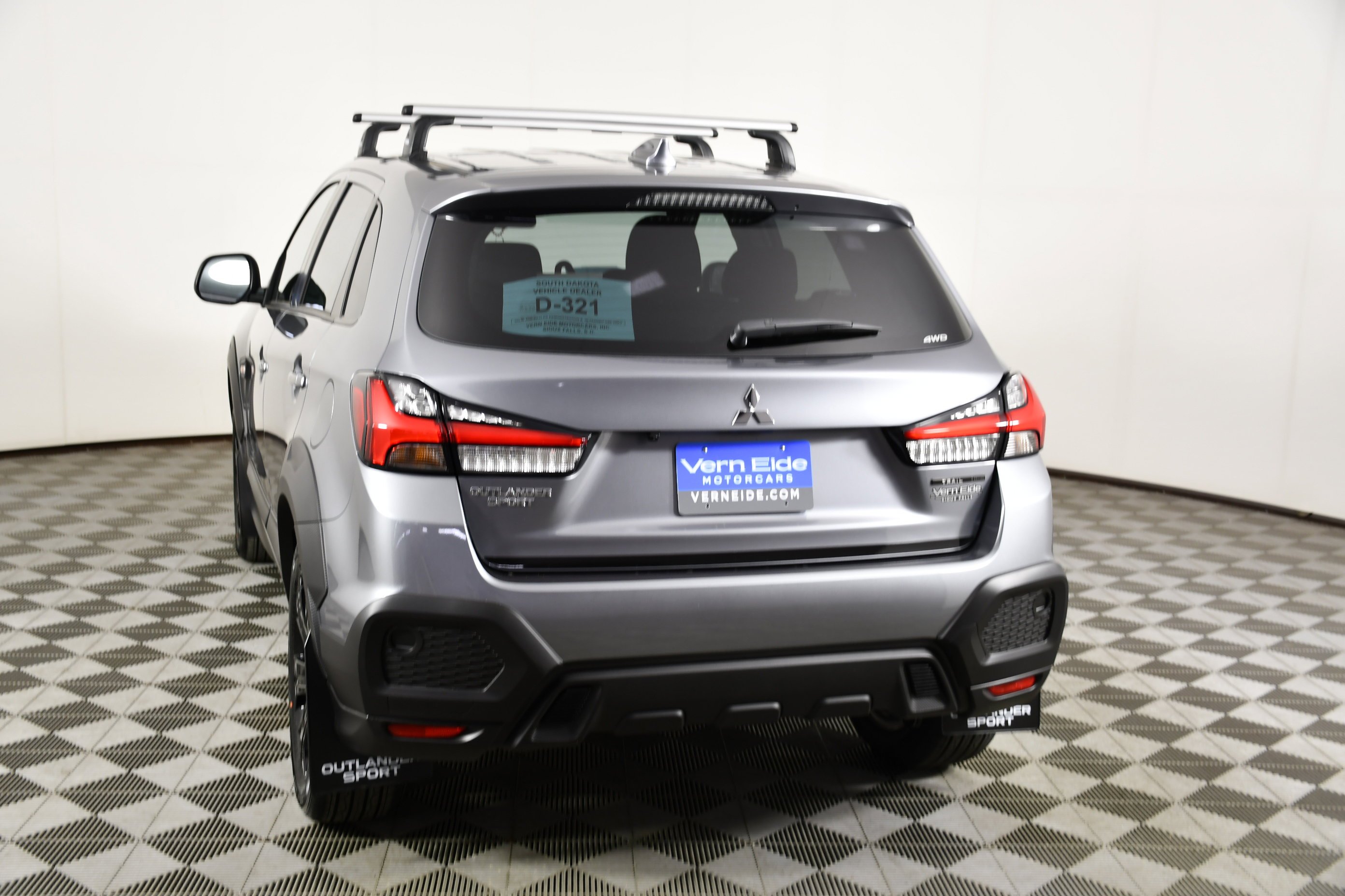 New 2026 Mercury Gray Metallic Mitsubishi Trail Edition image 7