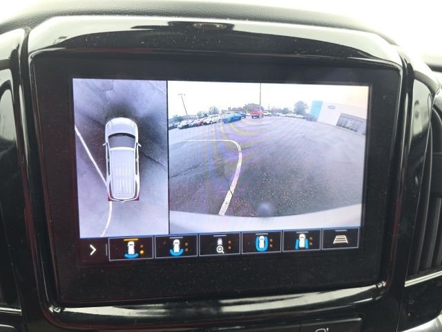 Used 2021 Silver Chevrolet LT Leather image 24