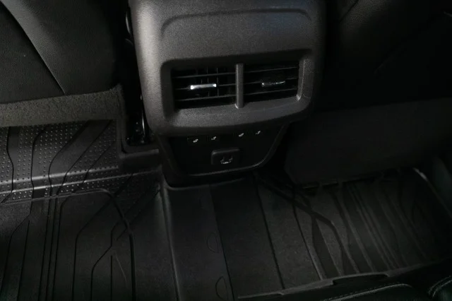 2023 Chevrolet Equinox Premier - Photo 23