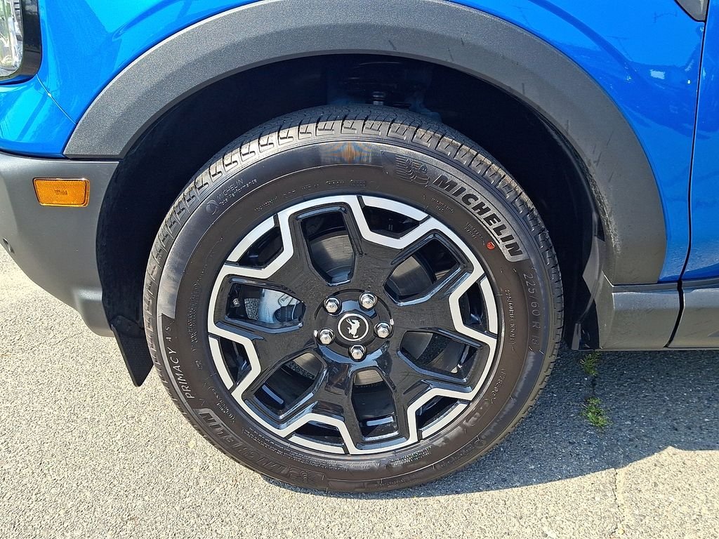 New 2026 Velocity Blue Metallic Ford Outer Banks® image 8
