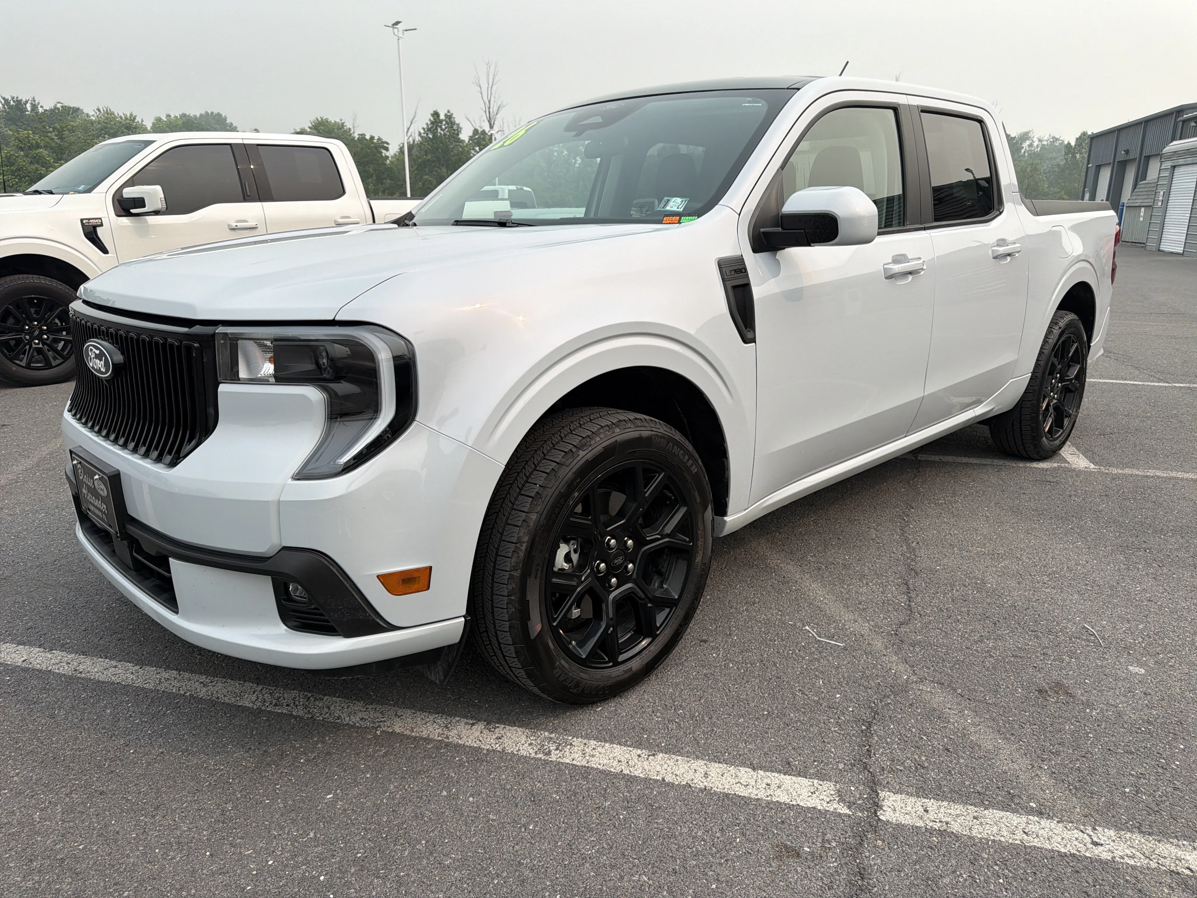 Used 2026 White Metallic Ford Lobo Standard image 8