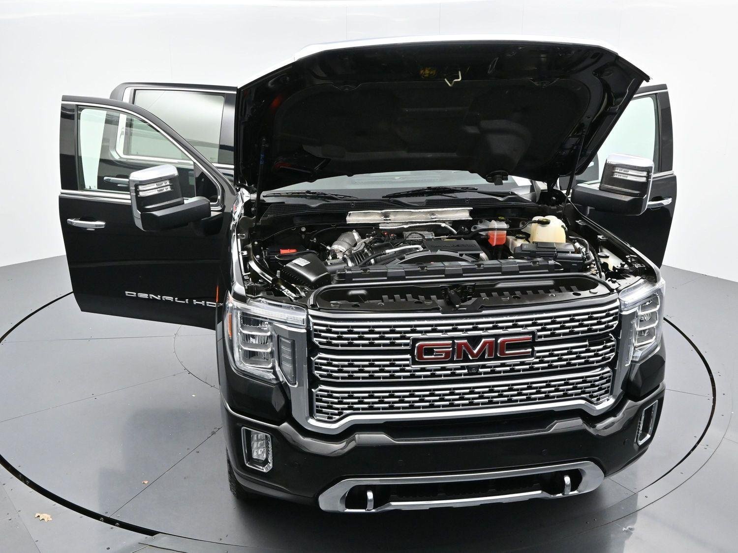 Used 2020 Onyx Black GMC Denali image 44